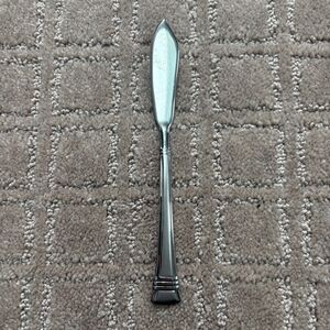 Wallace Zenith Frost Stainless 18/10 Flatware Butter Knife 6 5/8"